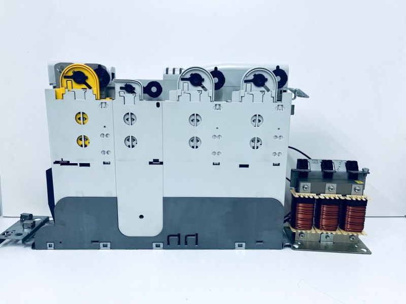 Lenze Single Drive Highline E94ASHE0074 Umrichter mit Transformer