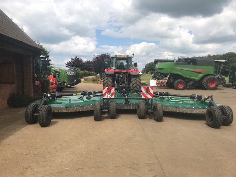 Spearhead 730 Stubble master rotary batwing topper for sale