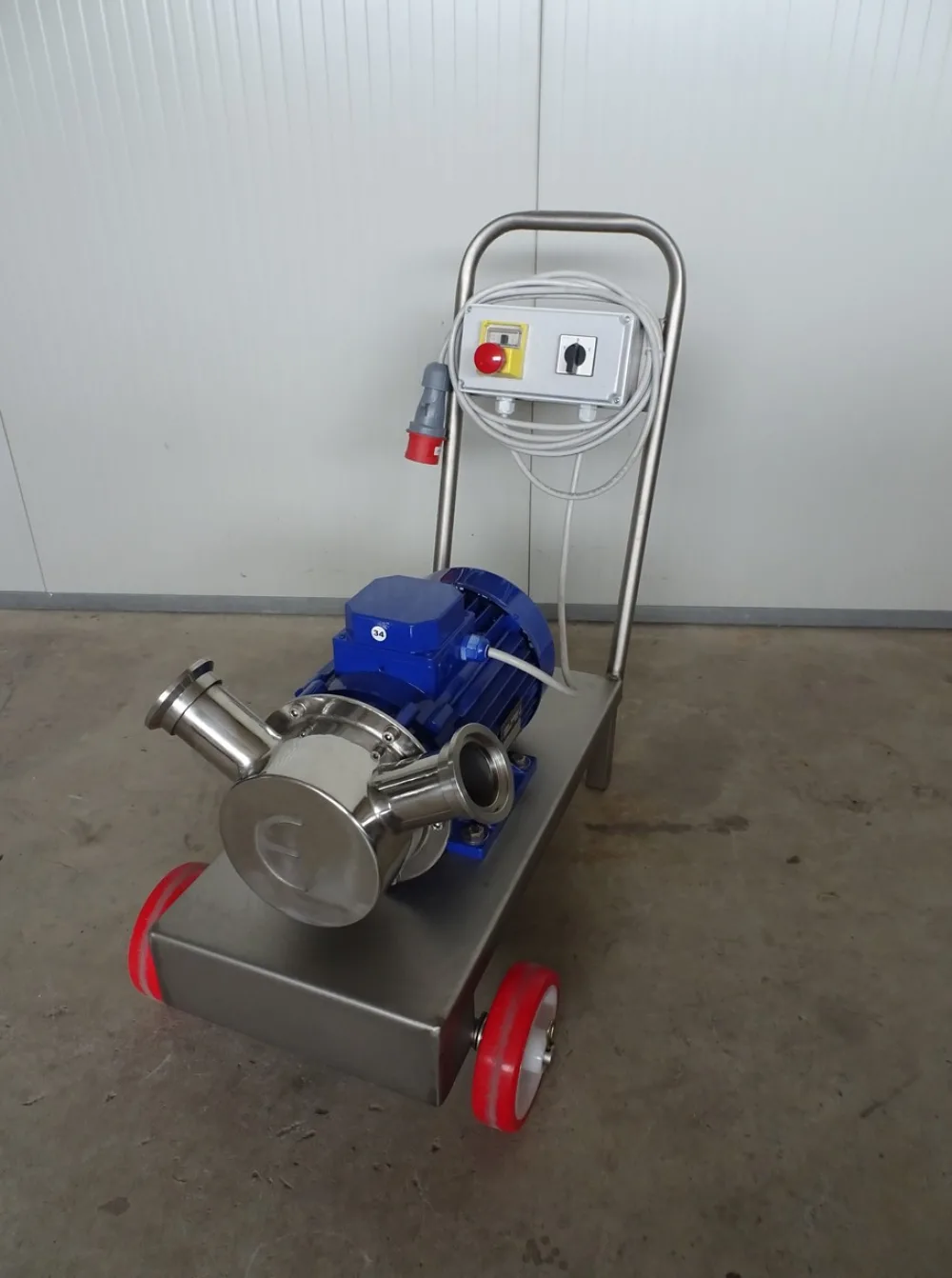 PUMP – ELECTRIC PUMP IN STAINLESS STEEL WITH FOOD NEOPRENE IMPELLER MOD. EURO 60 1 SPEED 380 VOLT THREE PHASE NEW MACHINE