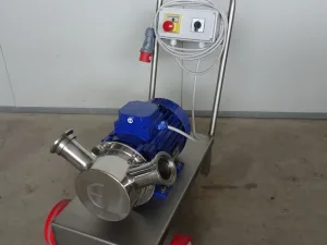 PUMP – ELECTRIC PUMP IN STAINLESS STEEL WITH FOOD NEOPRENE IMPELLER MOD. EURO 60 1 SPEED 380 VOLT THREE PHASE NEW MACHINE