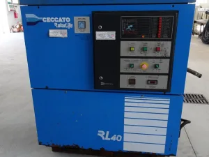SCREW COMPRESSOR CECCATO MODEL RL40, SECOND-HAND MACHINE