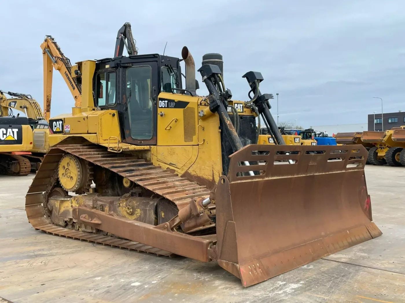 Caterpillar D6T LGP - 5