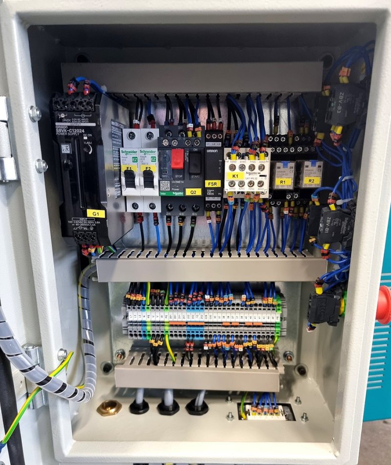 Ausklinkmaschine mit fixem Winkel HNM-4 F