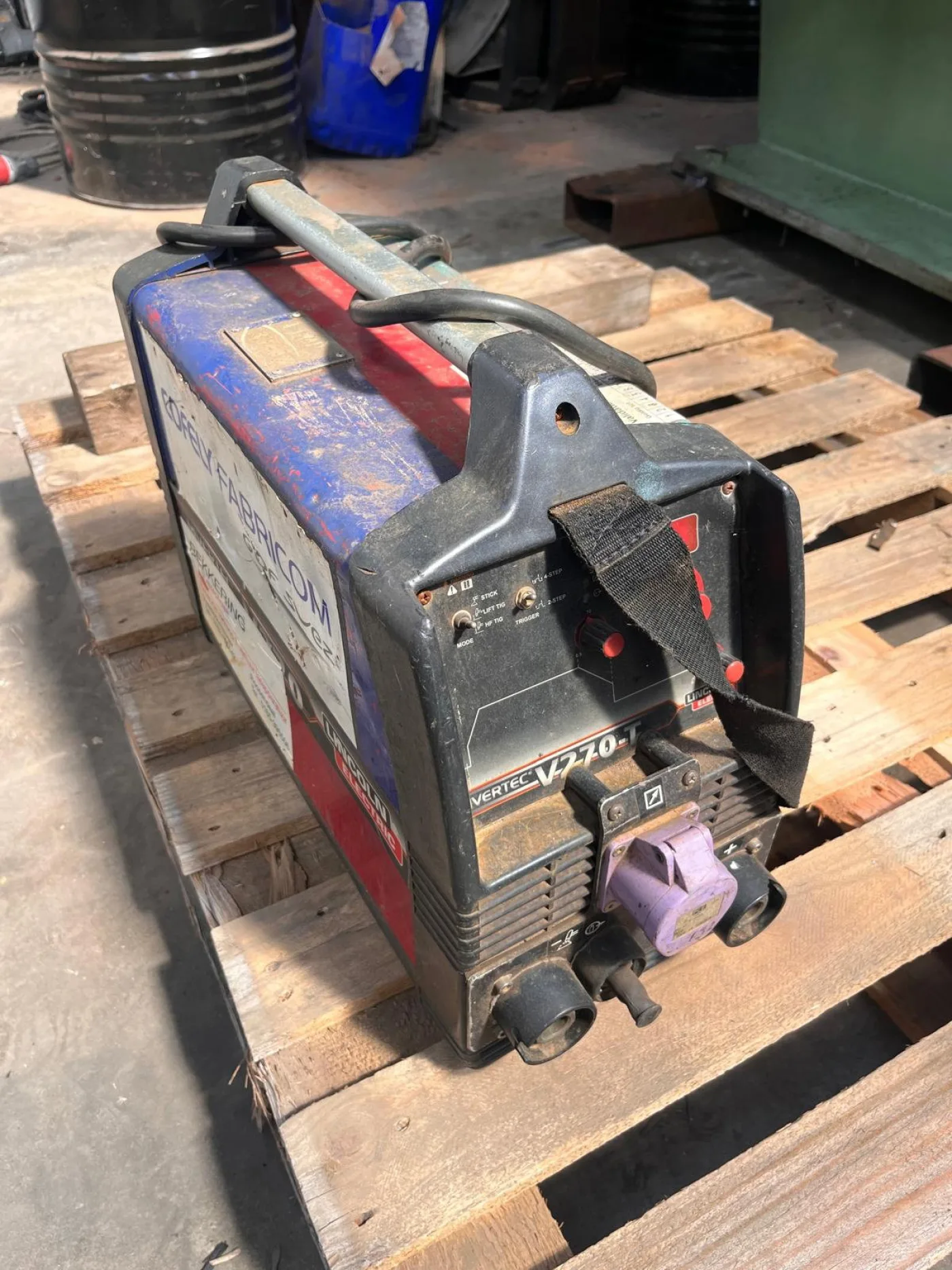 INVERTEC V270T LINCOLN ELECTRIC WELDING MACHINE - 4