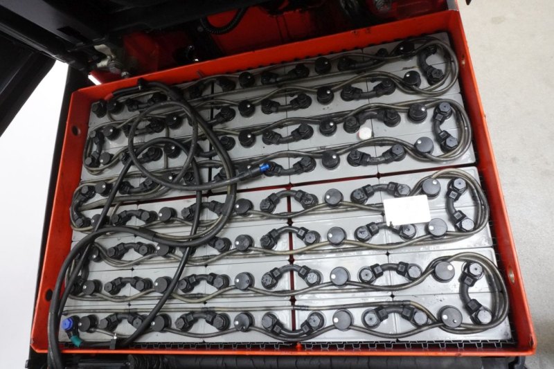 Frontstapler Linde E 25/600 H 387 (2022)
