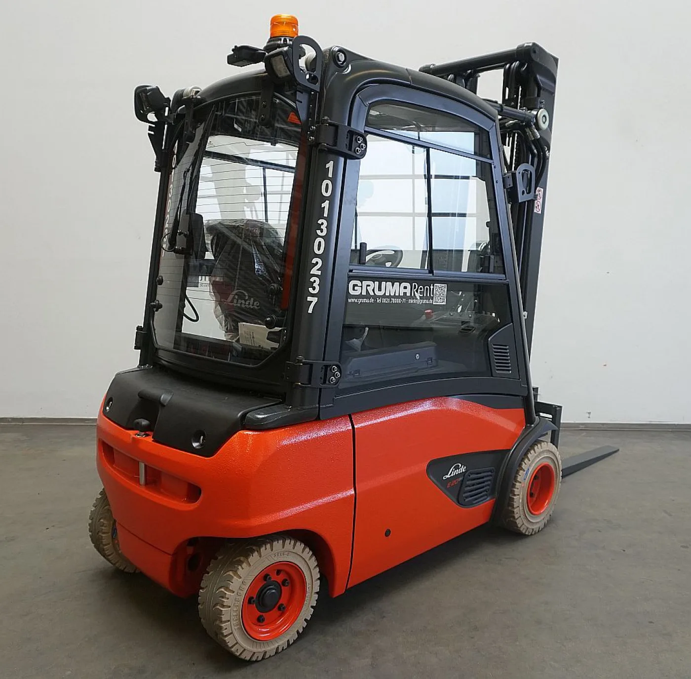 Frontstapler Linde E 20 PL EVO 386-02 (2022) - 2