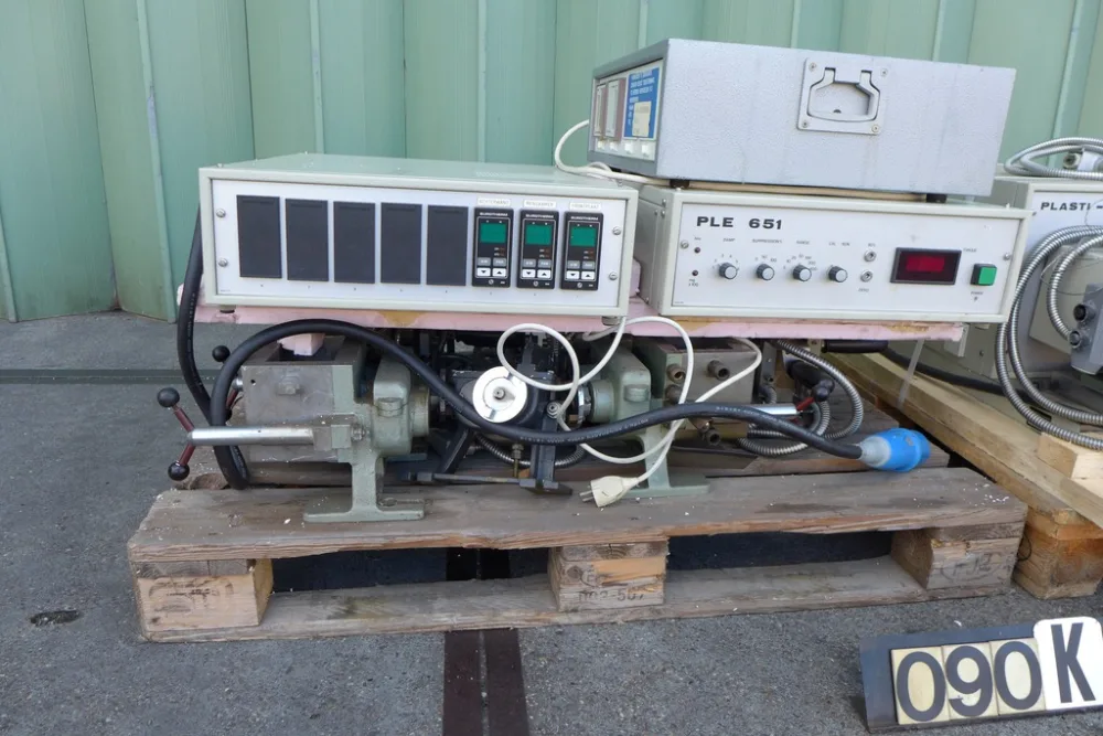Brabender PLE-651 - Viscosity test machine