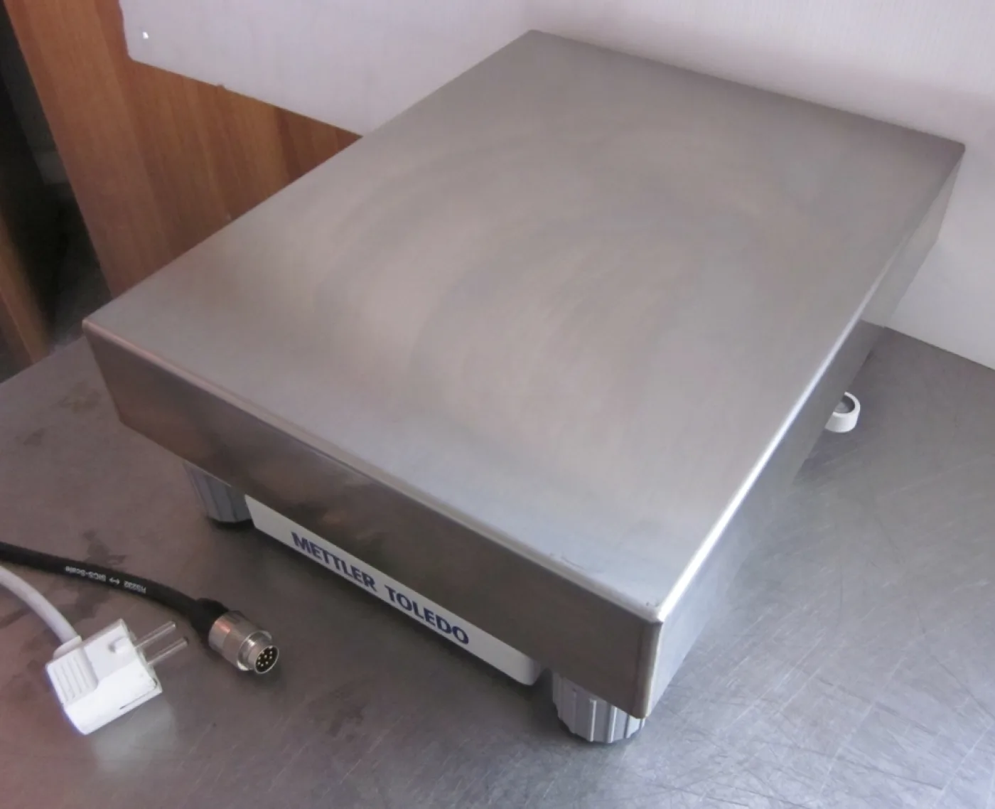 PIATTAFORMA E BILANCIA – METTLER TOLEDO MOD. X32001L - 3