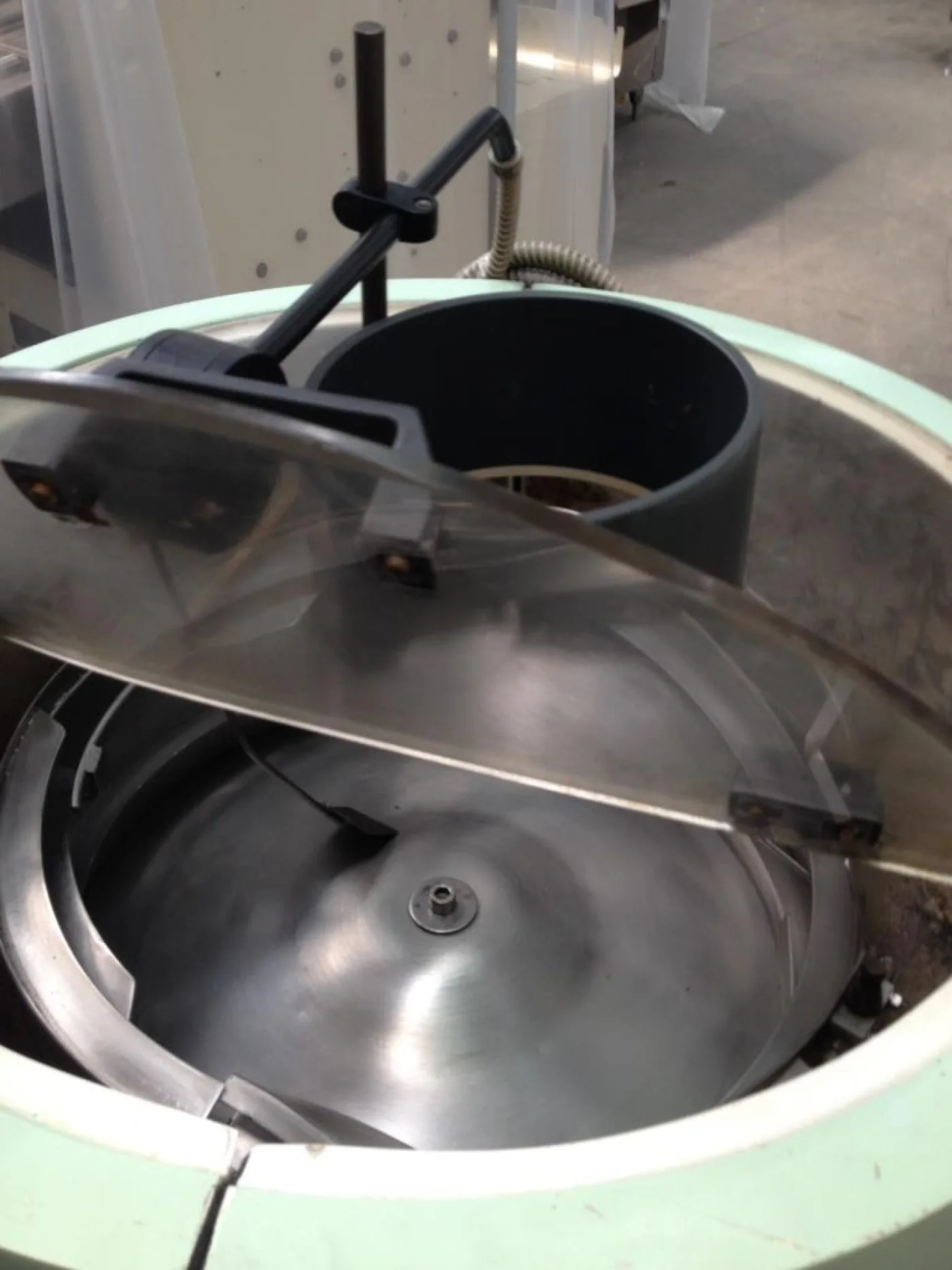 ALIMENTATORE A TAZZA PER TAPPI – MASTER - 3