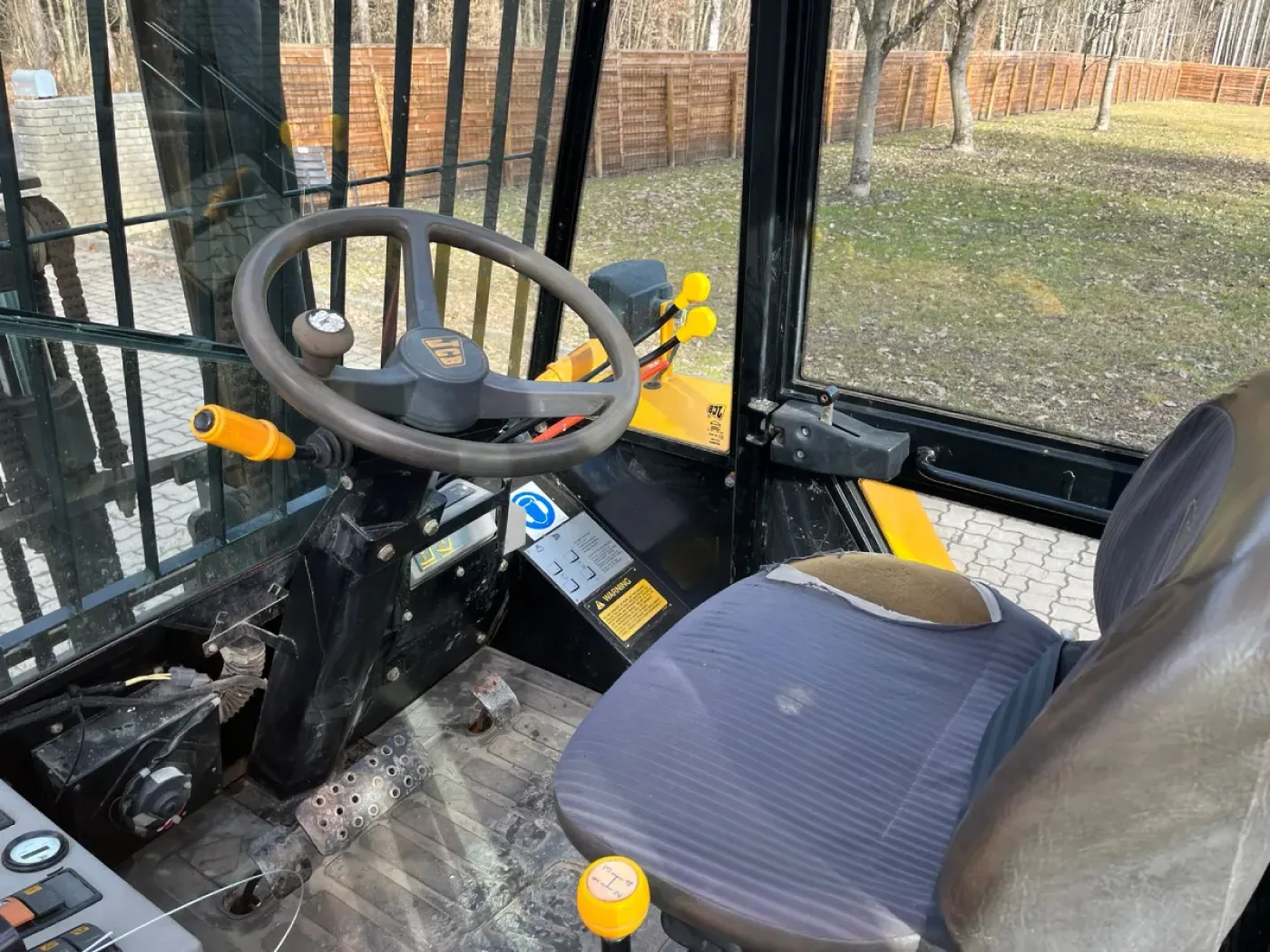 JCB - 930 - 7