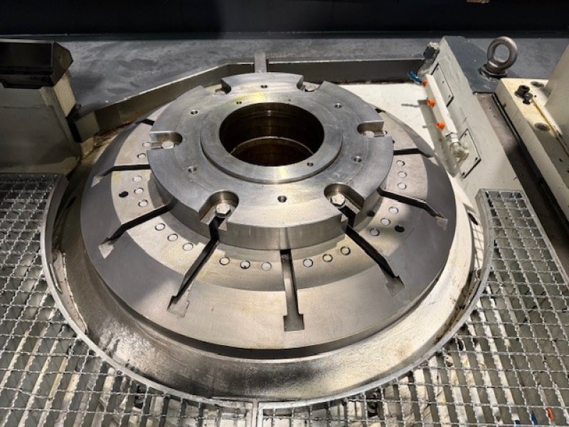 CNC Gear Hobbing Machine – HOFLER HF900