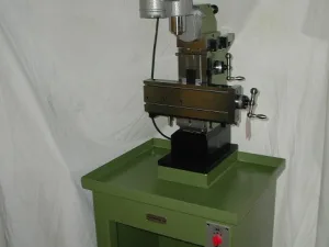 FRAISEUSE UNIVERSELLE “SIXIS” TYPE S1101