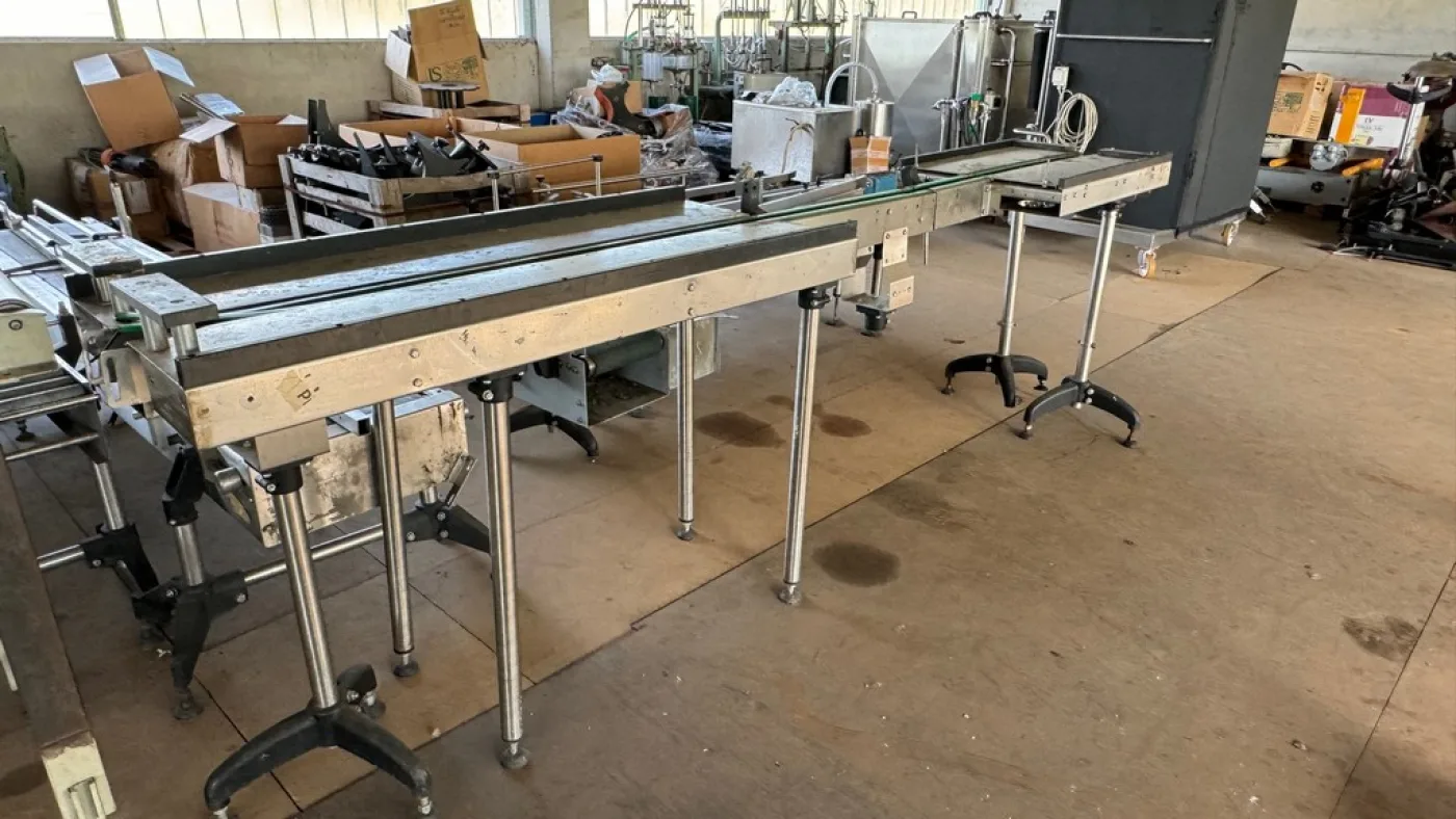 STRAIGHT BELT WITH STAINLESS STEEL ACCUMULATION PLATFORM FOR BOTTLES, SECOND-HAND EQUIPMENT - 4
