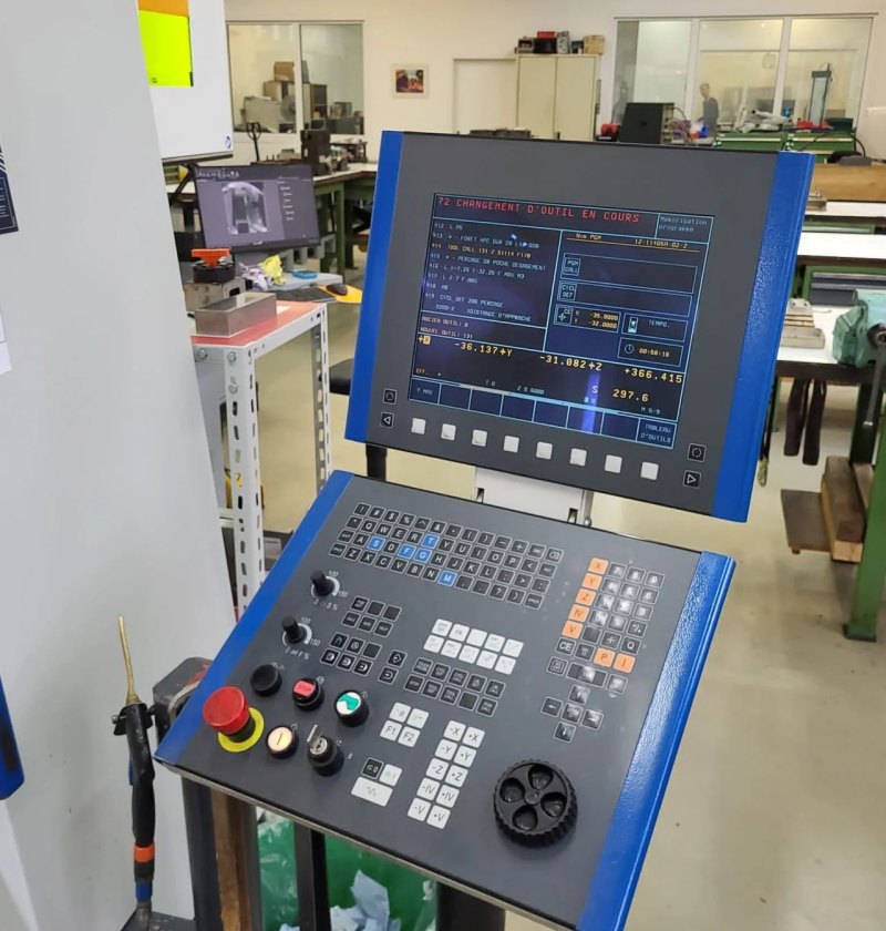 022991 - MIKRON VCE 800 Pro