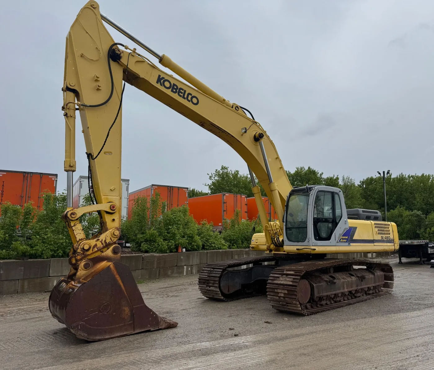 JCB 220X LC Tracked Excavator - 1
