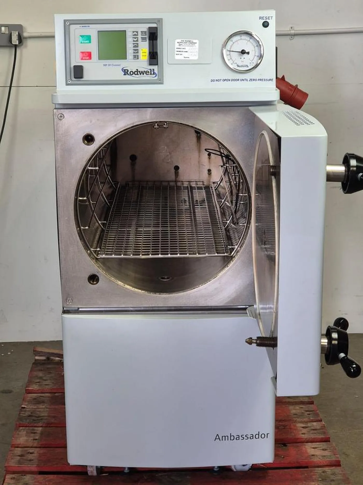Rodwell Ambassador Autoclave - 4