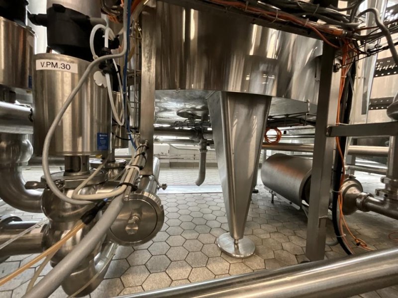 Unknown Stainless Steel Mixing Tank