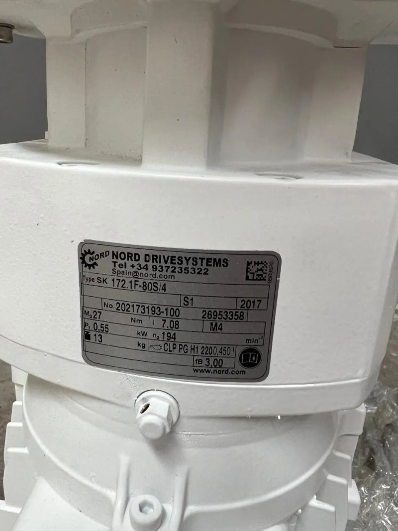 STAINLESS STEEL 3-BLADE PROPELLER TYPE AGITATOR NBI 0.55 kW 194 rpm