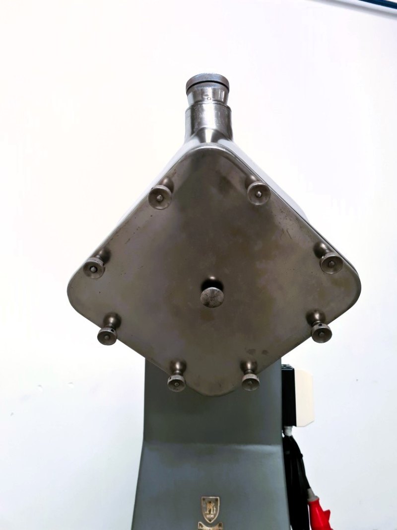 MESCOLATORE A CUBO – FYT