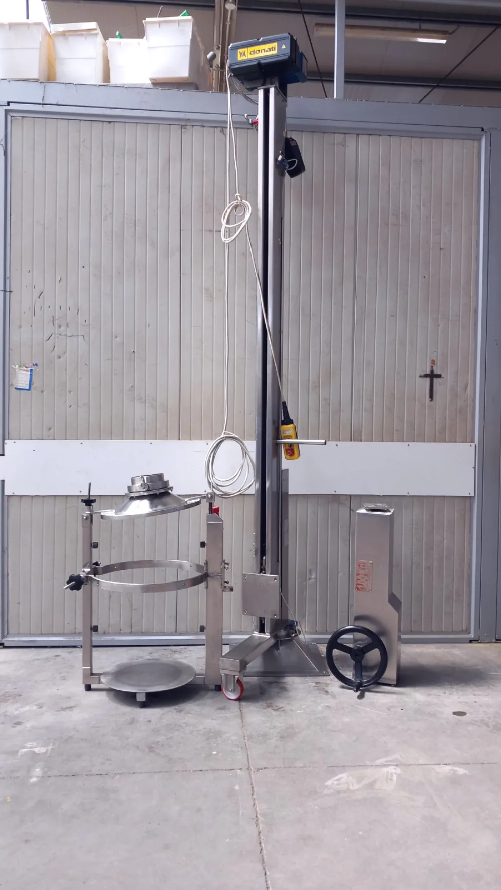 ELEVATORE A COLONNA – PACKSERVICE – MOD. SH SHERPA