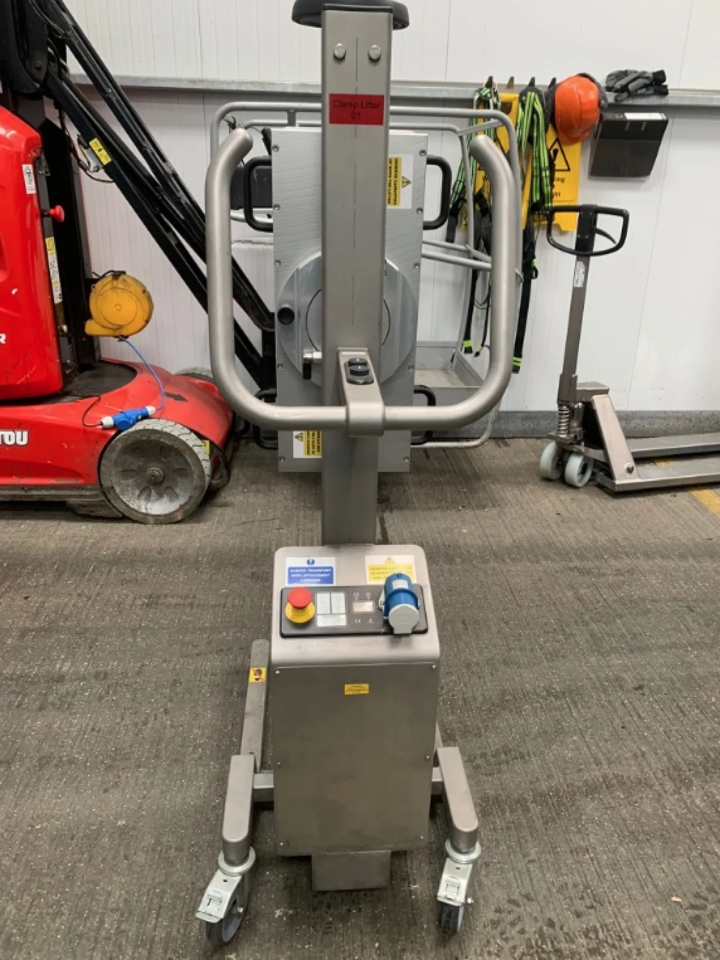 Packline Reel Lift - 1
