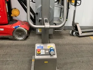 Packline Reel Lift