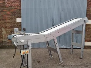 Incline Roller Conveyor