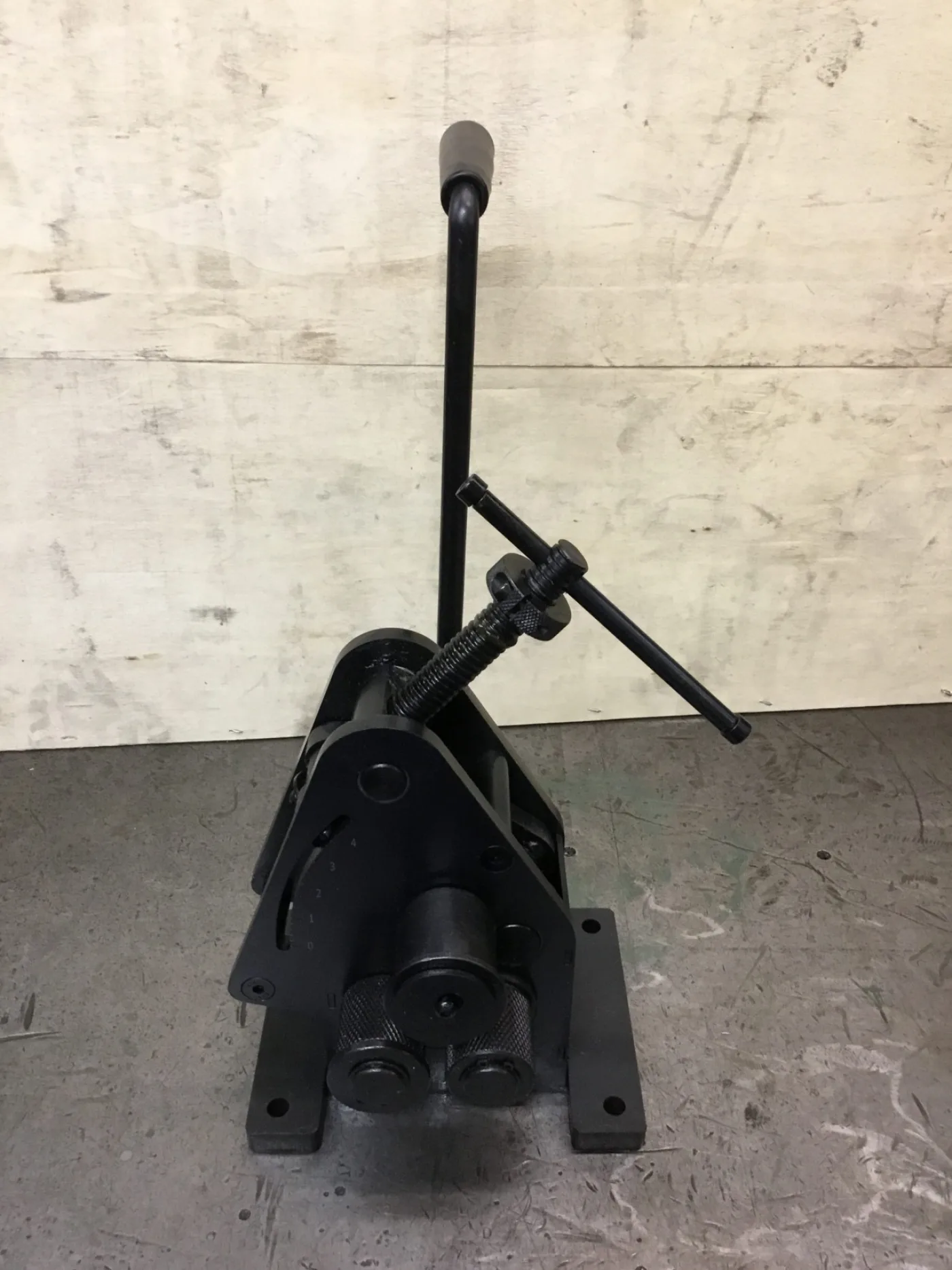 WNS Heavy Duty Manual Ring Roller - WNS - W. Neal Services Ltd - 2