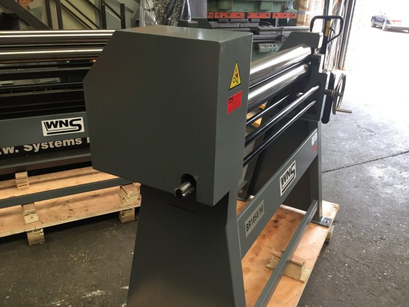 WNS Hand Bending Rolls 1270mm x 90mm x 2.5mm Capacity - WNS - W. Neal Services Ltd
