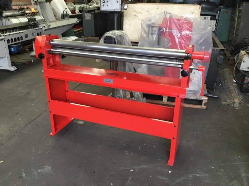 WNS Hand Bending Rolls 1300mm x 75mm x 1.5mm Capacity - WNS - W. Neal Services Ltd