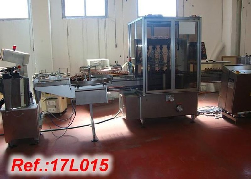 LÍNEA LLENADORA CERRADORA "BAÜSCH + STRÖBEL" DE 4 BOQUILLAS