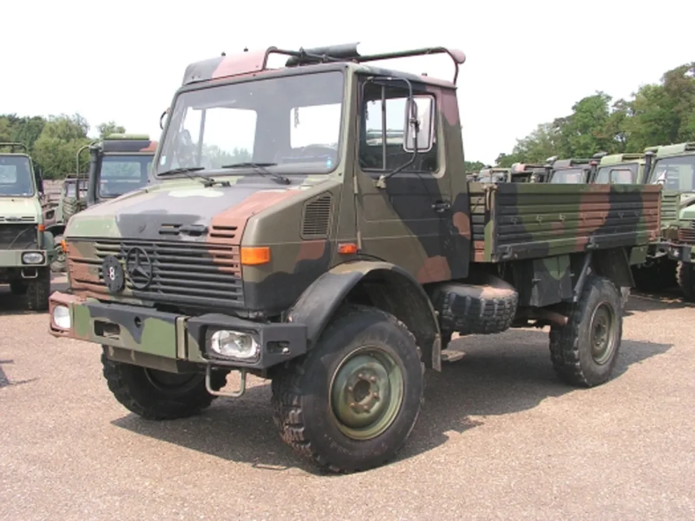 Unimog U 1300 L - 4