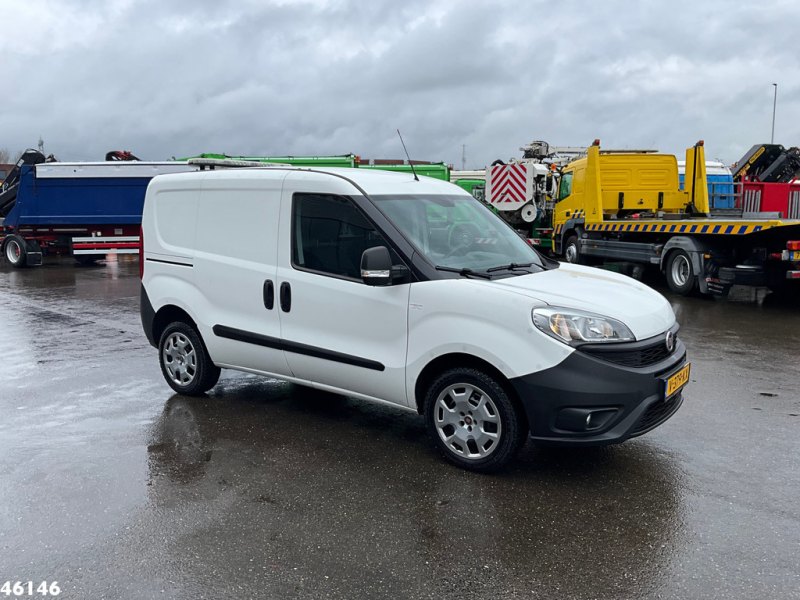 Fiat Doblò Cargo 1.4 T-Jet Natural Power Euro 6 (Benzine, CNG) Just 60.491 Km!