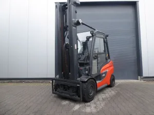 Linde H35T-02