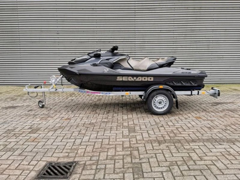 Sea doo GTX LTD 300 Limited New and Unused!