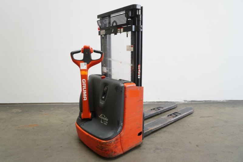 Hochhubwagen Linde L 12 1172 (2021)