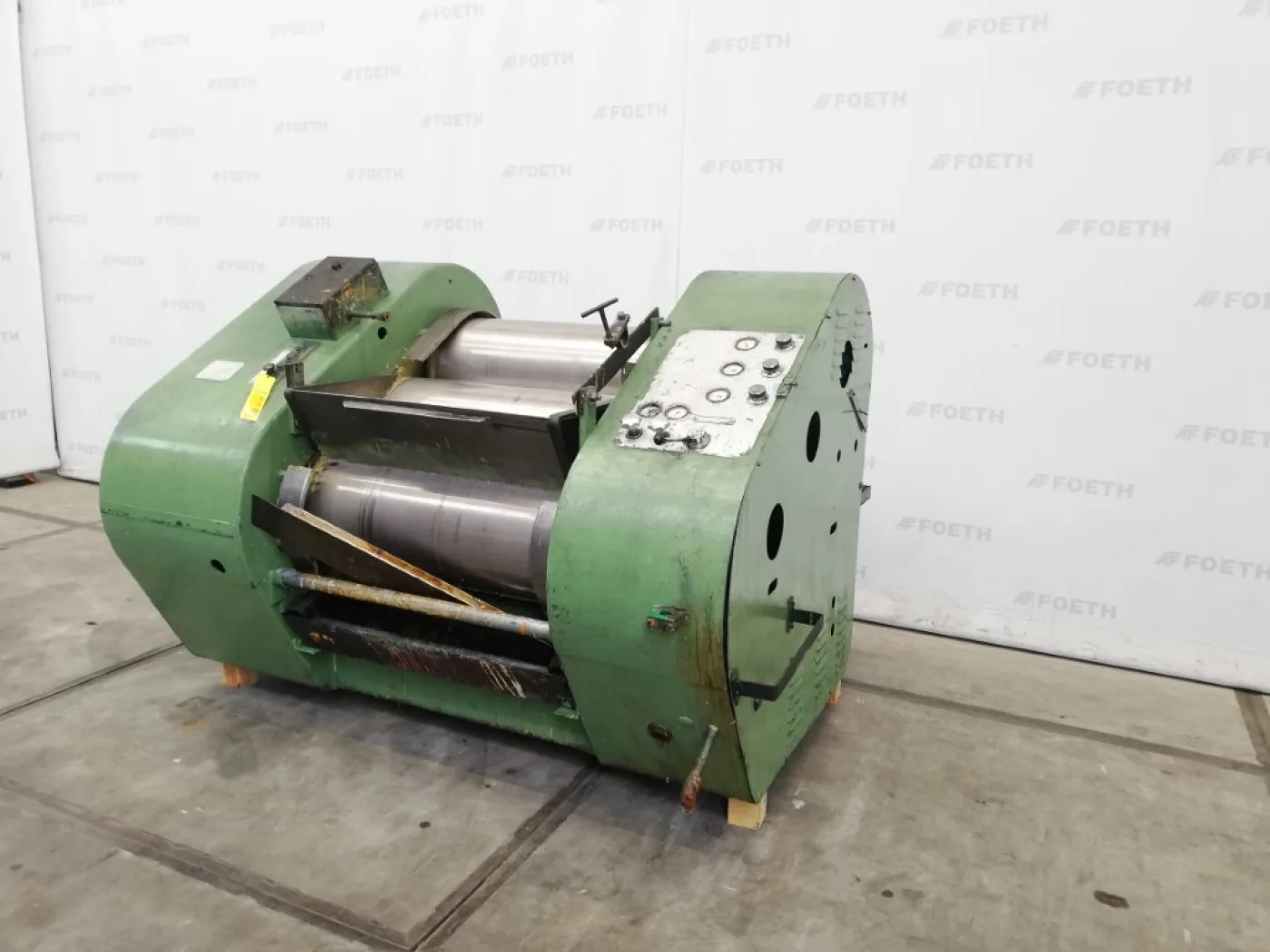Bühler SDV-900 - Three roll mill - 8