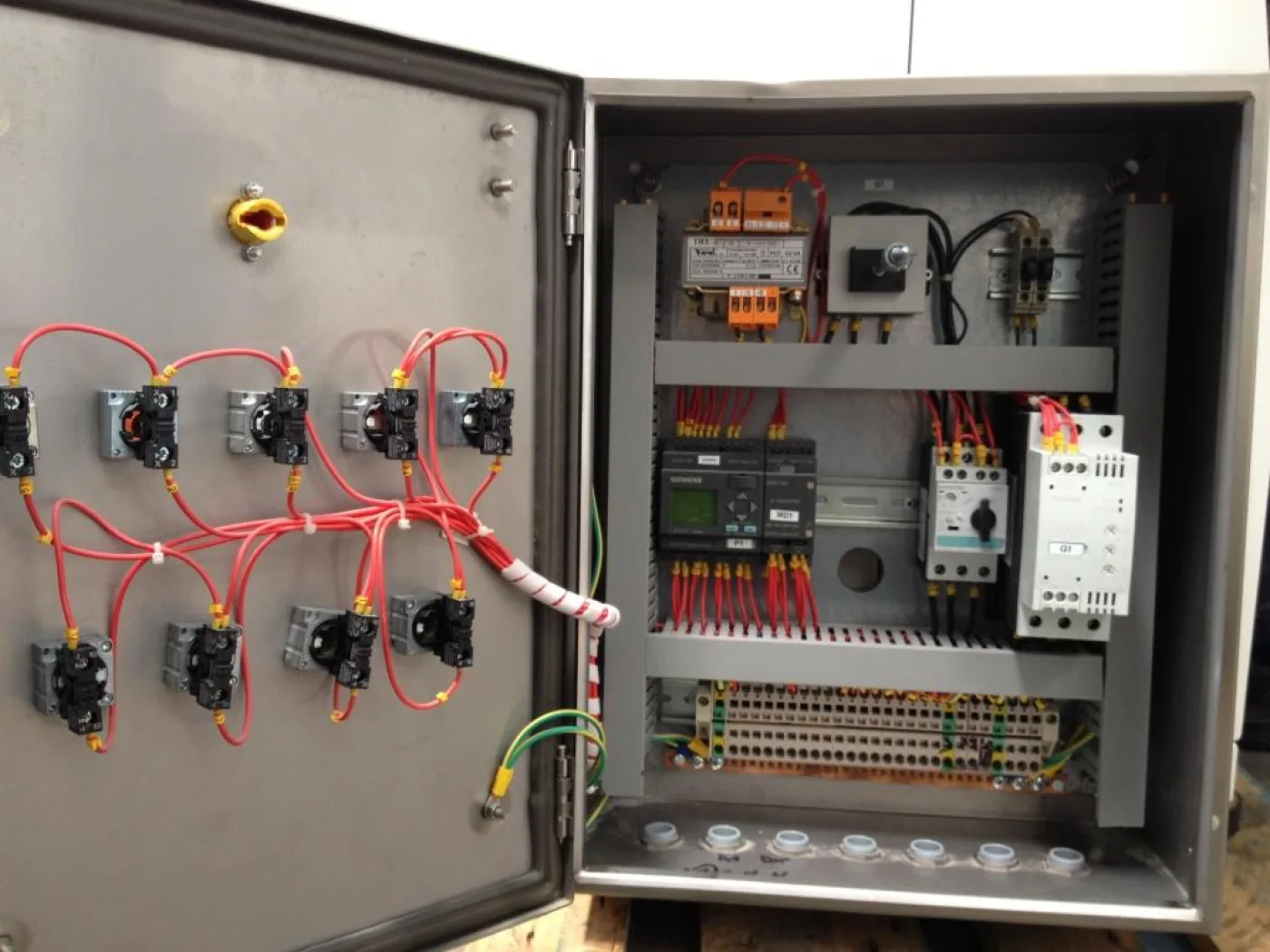 ASPIRATORE INDUSTRIALE PER POLVERI – RGS MOD. CF 10 - 4