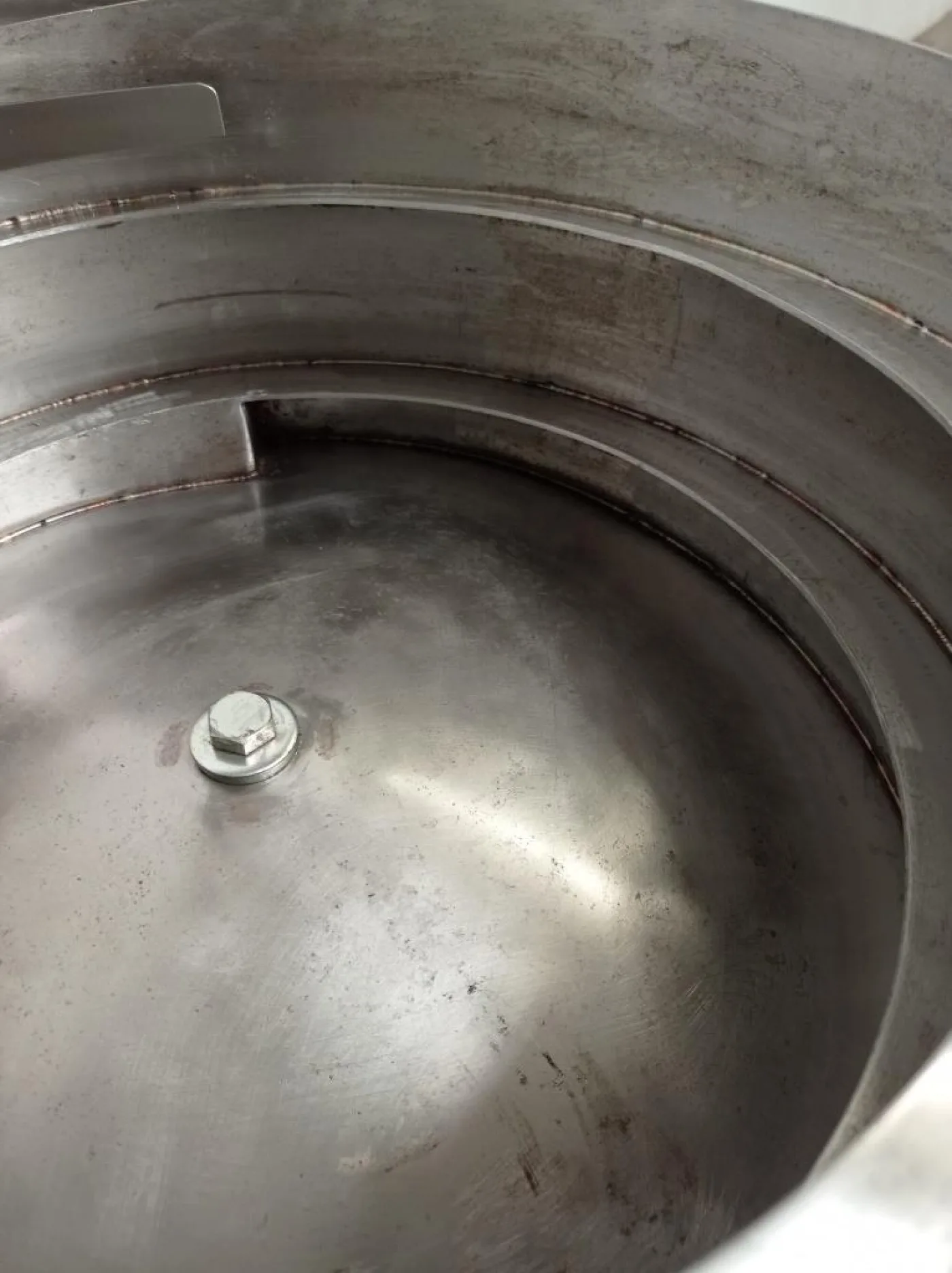ALIMENTATORE VIBRANTE A TAZZA PER TAPPI – 3MASTER – MOD. 35S/3000 - 4