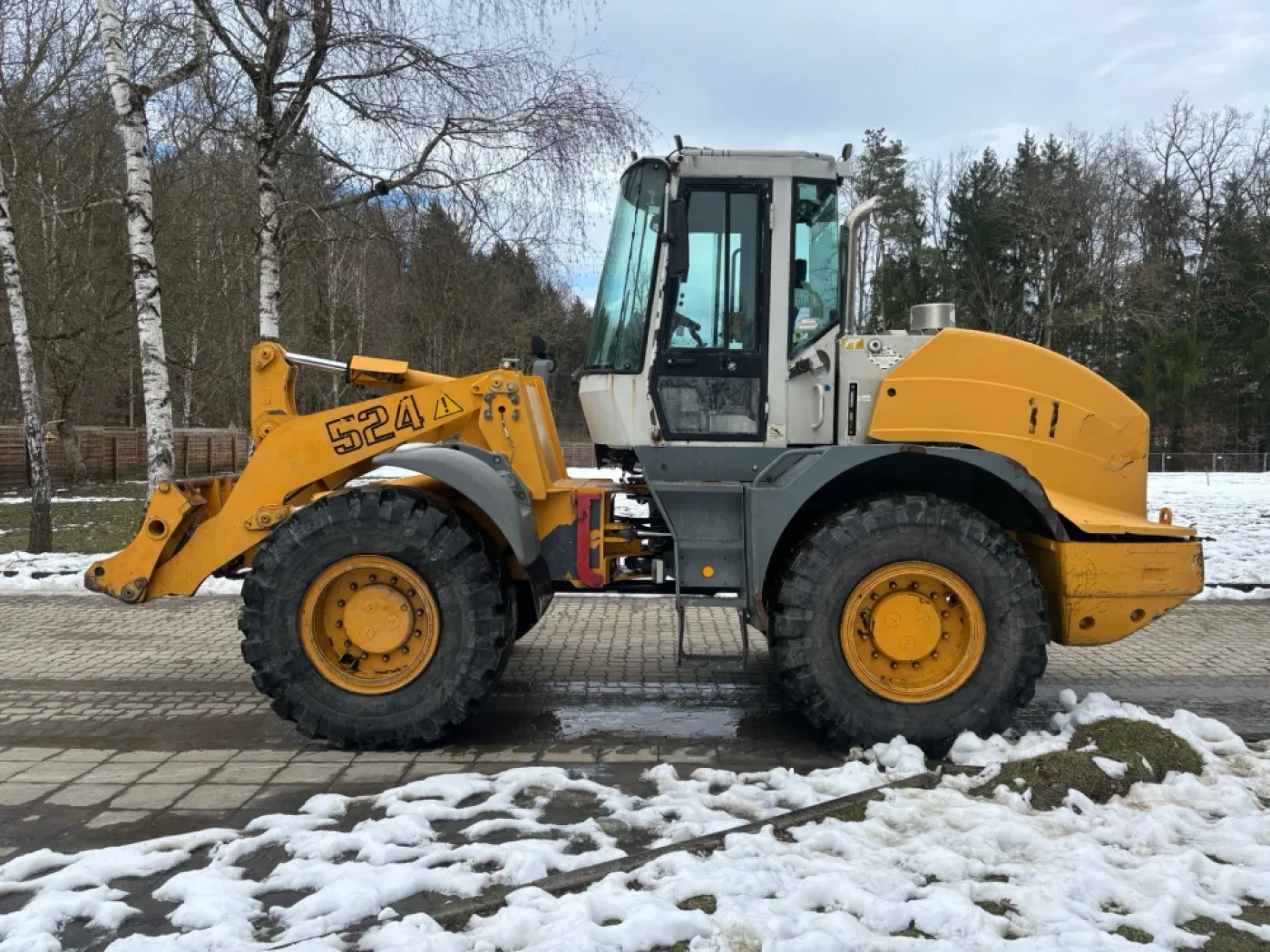 Liebherr - L524 - 1
