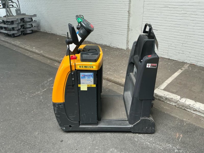 2010 Jungheinrich Tow truck