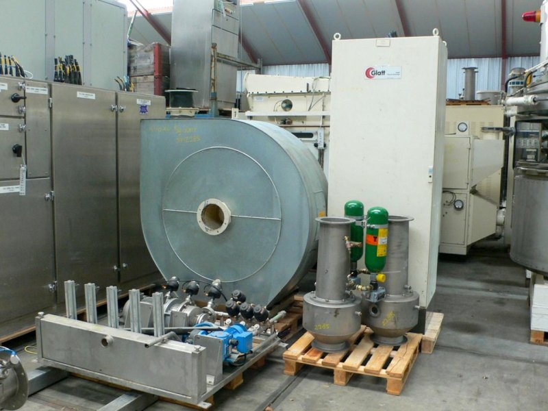 Glatt GPCG-5 SPEZIAL - Fluid bed dryer batch