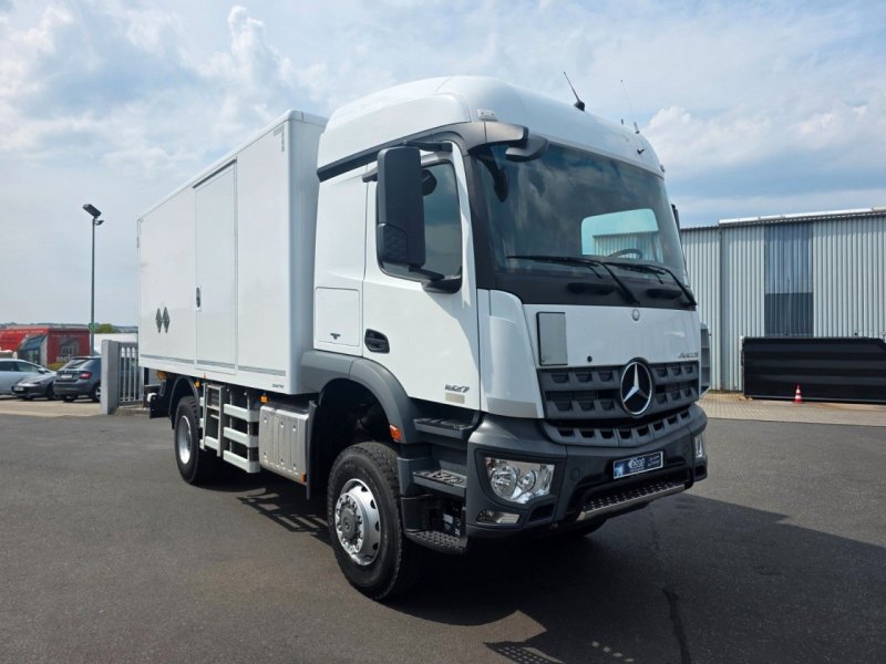 Mercedes Benz Arocs 1827 A 4x4 LBW Type-Treppe Schalter 2 Stück