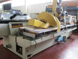CENTRO DI LAVORO ESSETRE SPA MOD. COMPUTRONIC4210 TR6