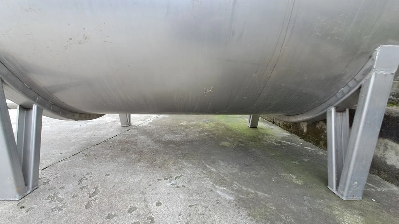 HORIZONTAL STAINLESS STEEL TANK, AZZINI FIRM, CAPACITY 40 HL, STORAGE MODEL, SECOND-HAND EQUIPMENT - 6