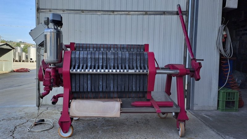 WINE LEES FILTER DAL CIN 20 PLATES, SECOND-HAND MACHINE