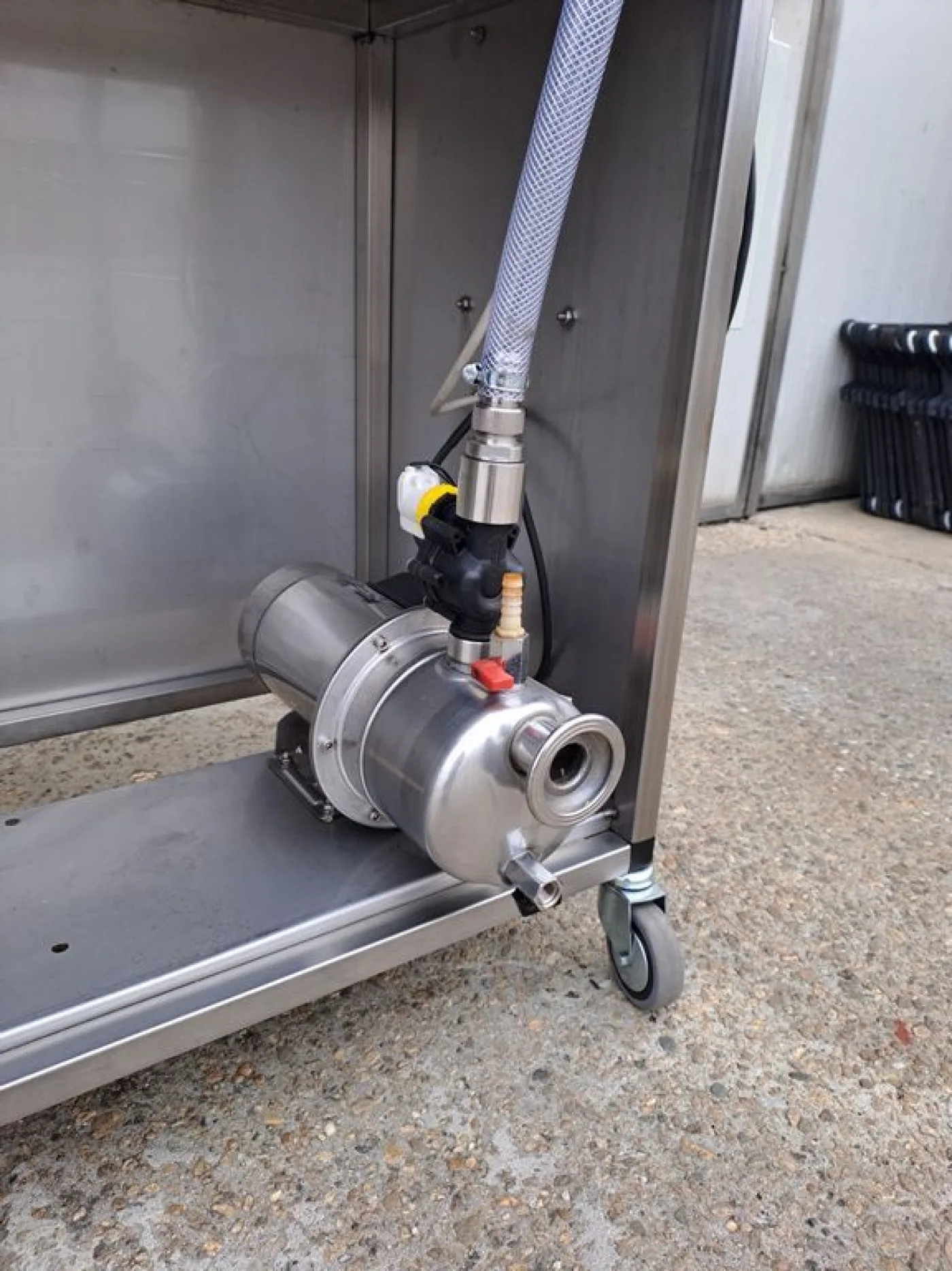 IN-LINE FILLER 6 NOZZLES FIRM MF IN STAINLESS STEEL ON WHEELS, SECOND HAND MACHINE - 8