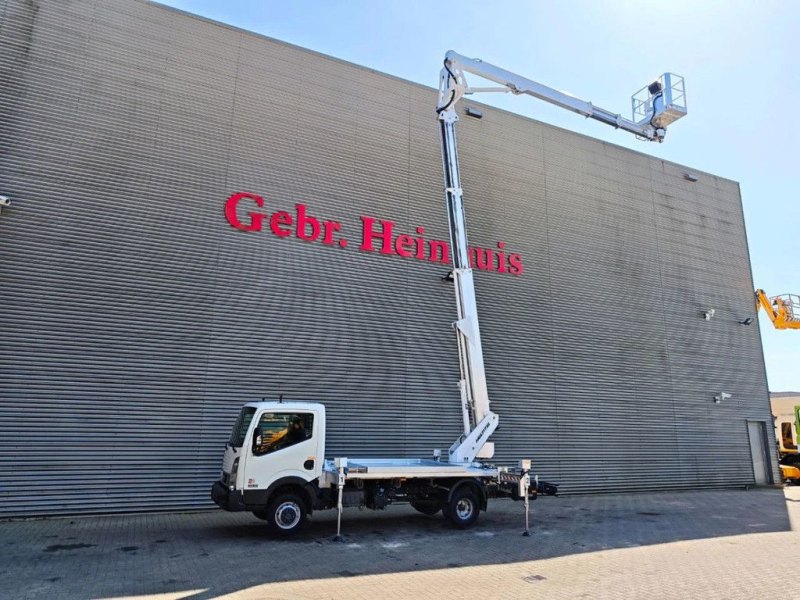 Nissan Cabstar 35.13 NT400 Multitel MX 250