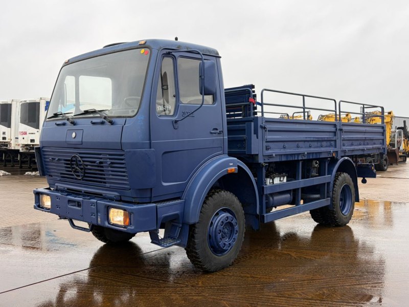 Mercedes-Benz 1017 4X4 blue 10 units available