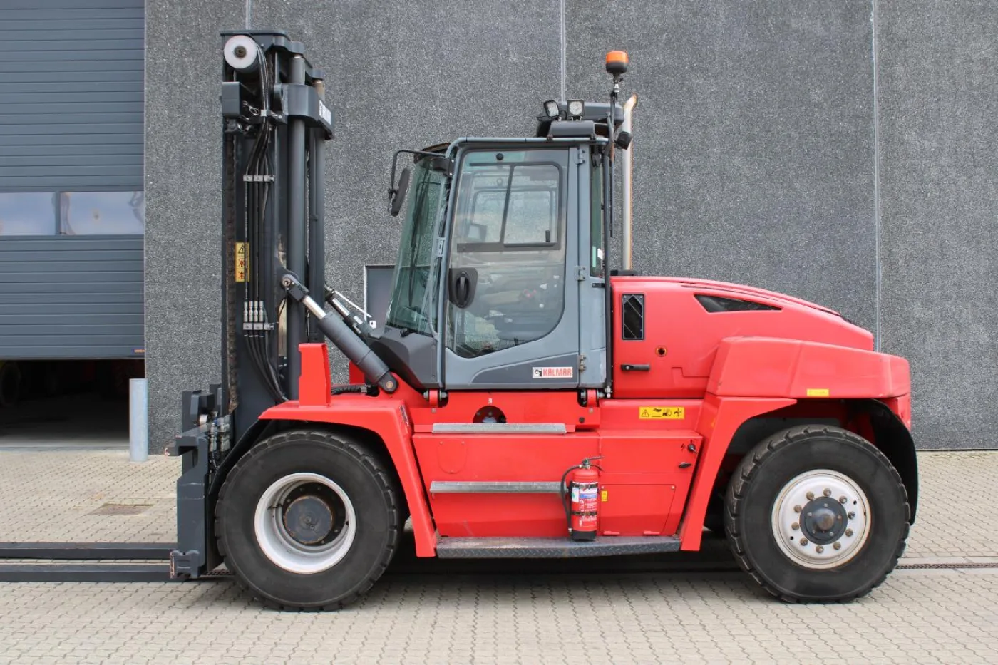 Kalmar DCG100-6 - 1